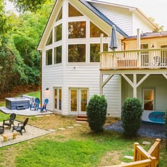 Laurel Cove Chalet